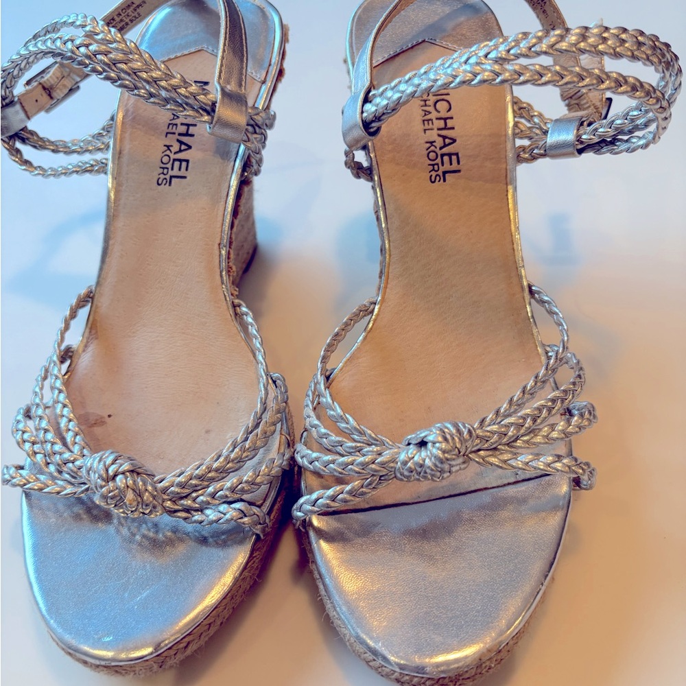 MICHAEL KORS SILVER BRAIDED STRAP SANDAL